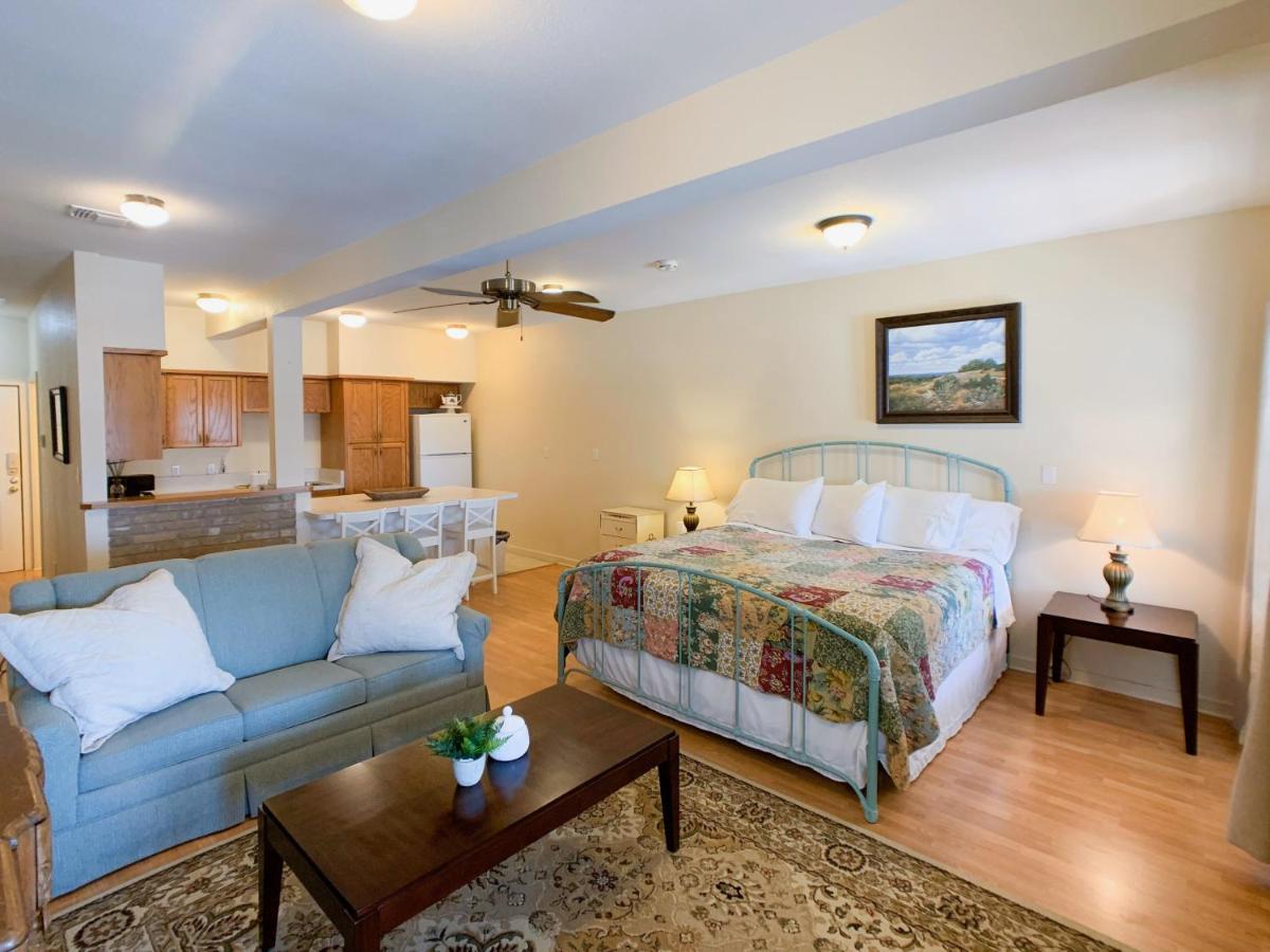 Schmitz Bed & Breakfast New Braunfels Bagian luar foto