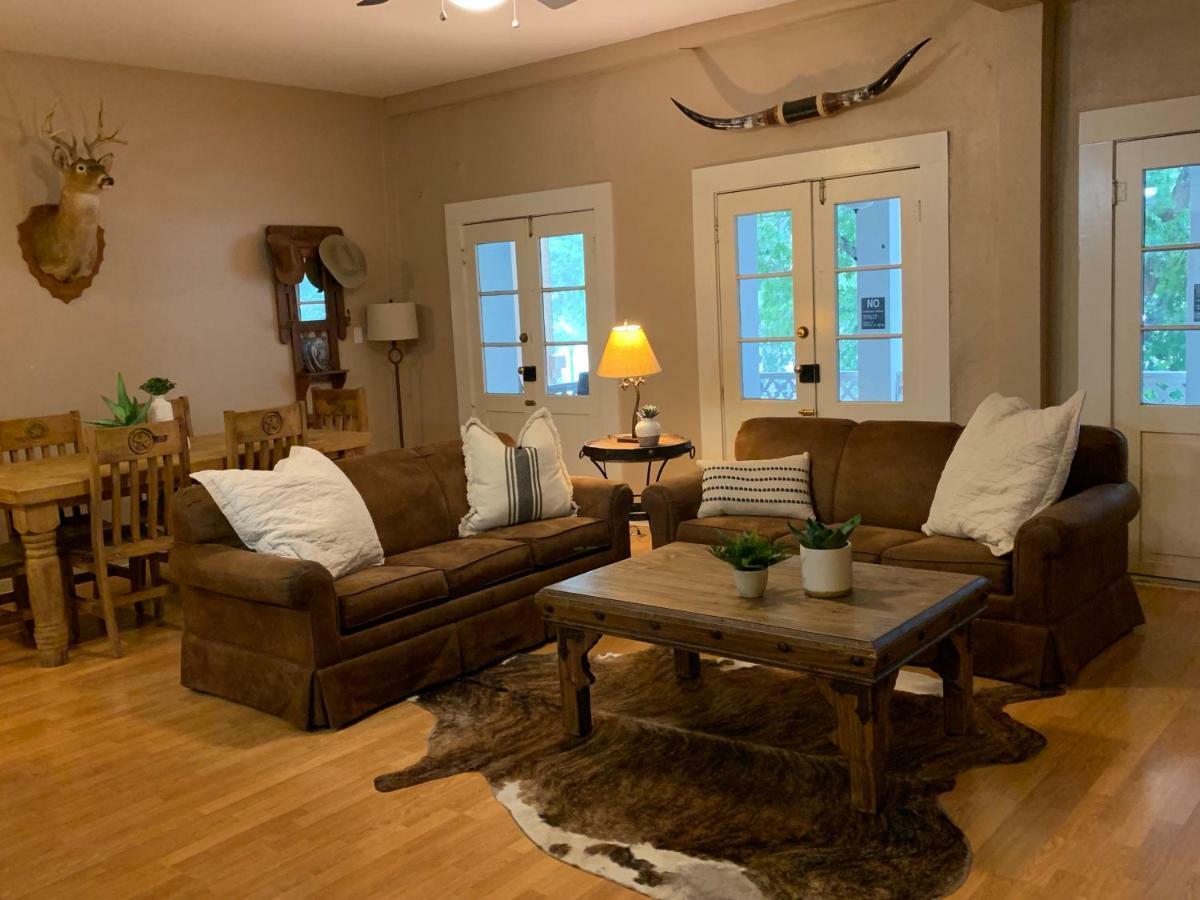 Schmitz Bed & Breakfast New Braunfels Bagian luar foto